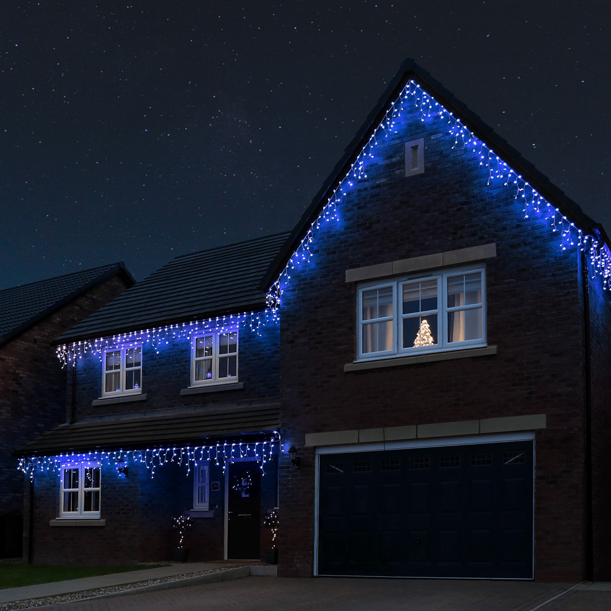 blue and white christmas icicle lights